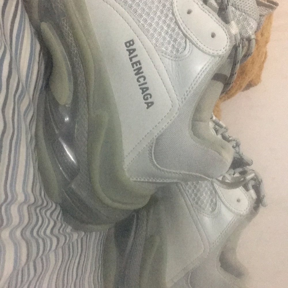Balenciaga triple s